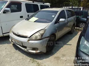 Toyota Wish 2005 Silver