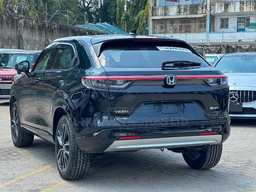 Honda Vezel 1.5 Hybrid 2WD 2021 Black