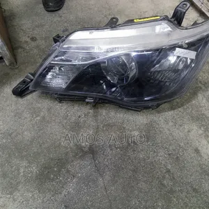 Axio 161 Headlight Xenon Black