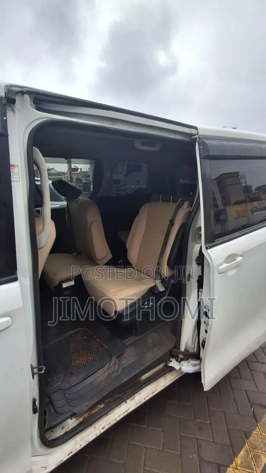 Toyota Noah 2014 Black