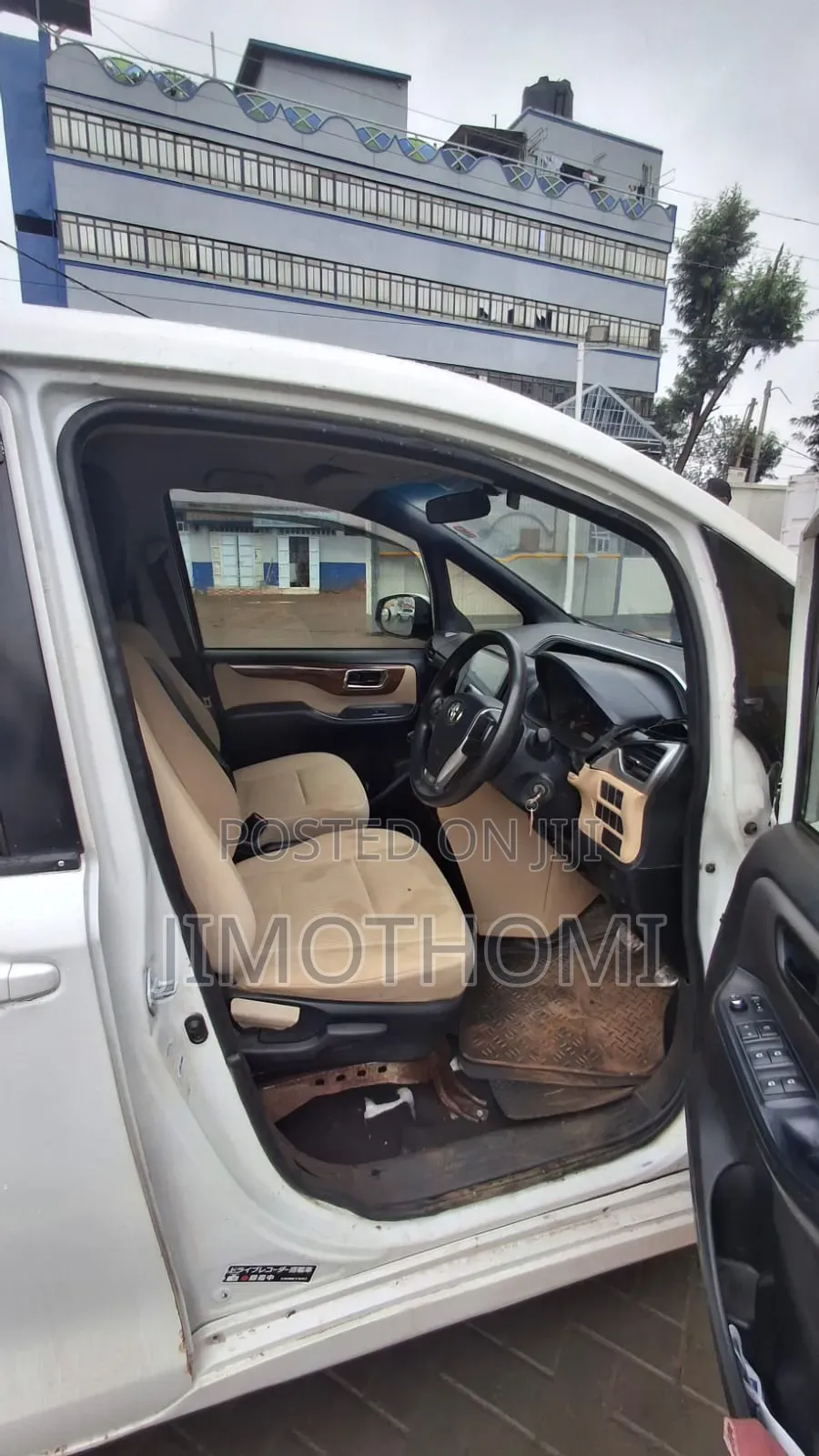 Toyota Noah 2014 Black