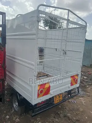 Piaggio 2021 White