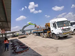 Crane Accessible for Lifting Heavy Items - Professional Services