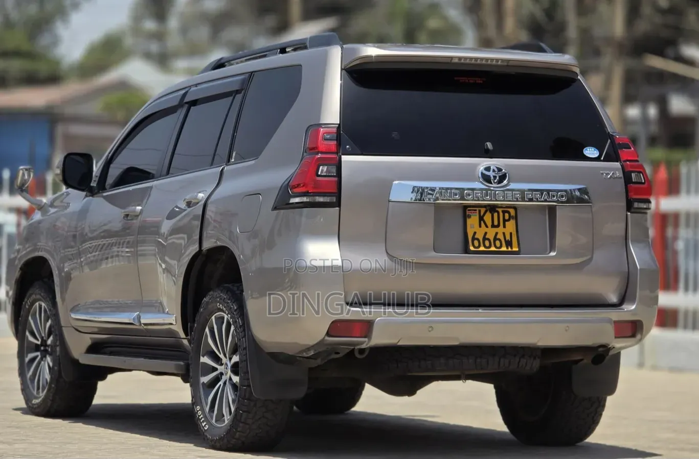Toyota Land Cruiser Prado 2019 Gold