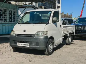 Toyota TownAce 2018 Pearl