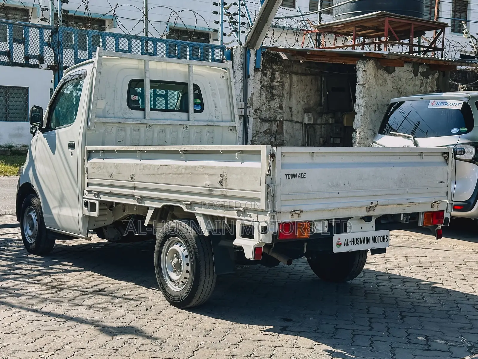 Toyota TownAce 2018 Pearl