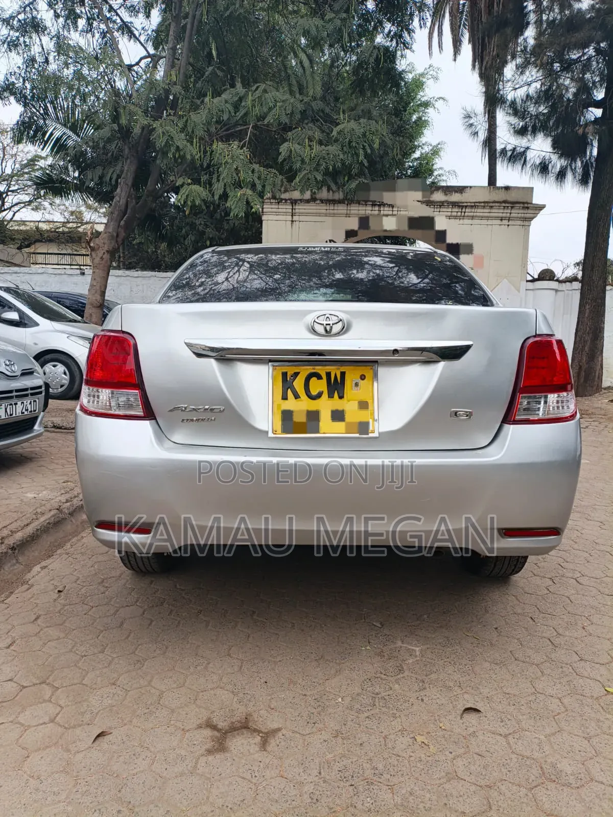 Toyota Axio 2012 Silver