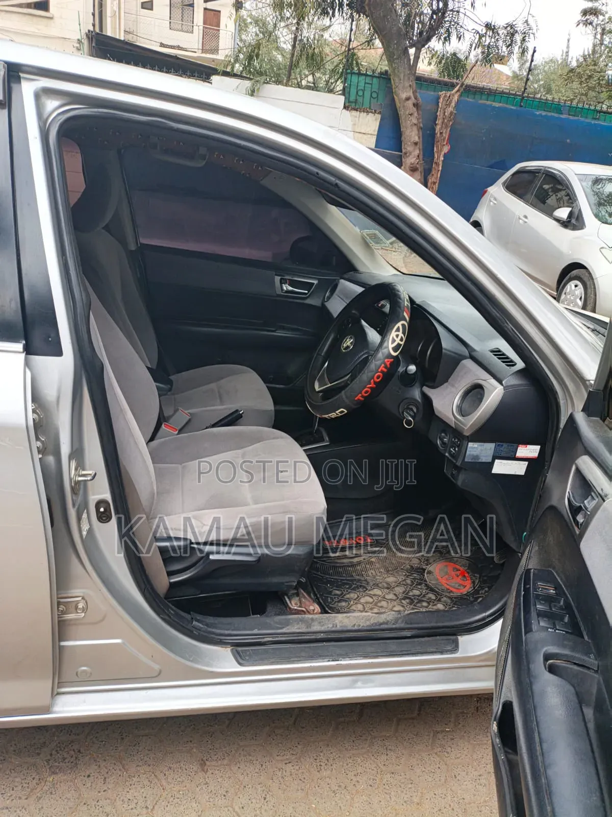 Toyota Axio 2012 Silver