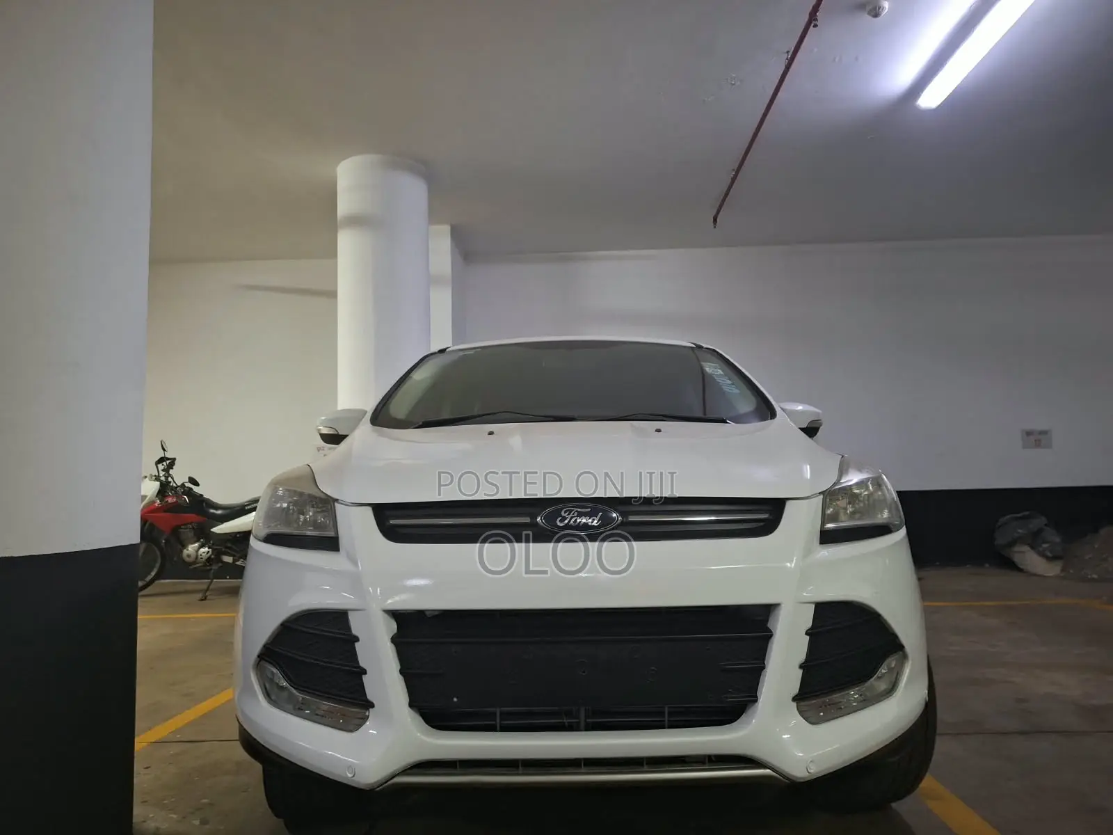 Ford Kuga 1.6 EcoBoost 150hp 2WD Titanium 2014 White