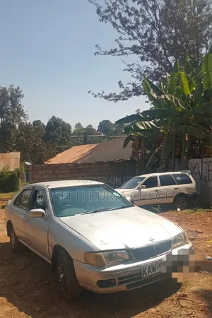 Nissan FB14 1999 Silver