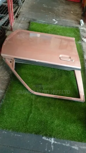 Suzuki Alto  Door Front Right