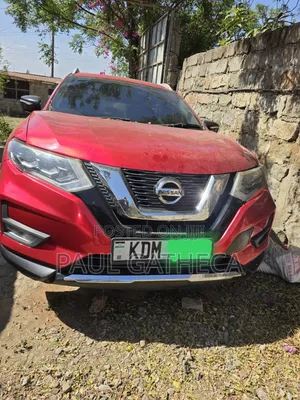 Nissan X-Trail 2016 Red