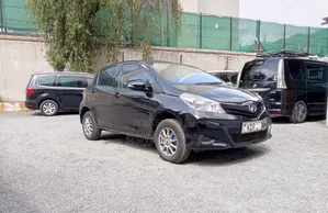 Toyota Vitz 2012 Black