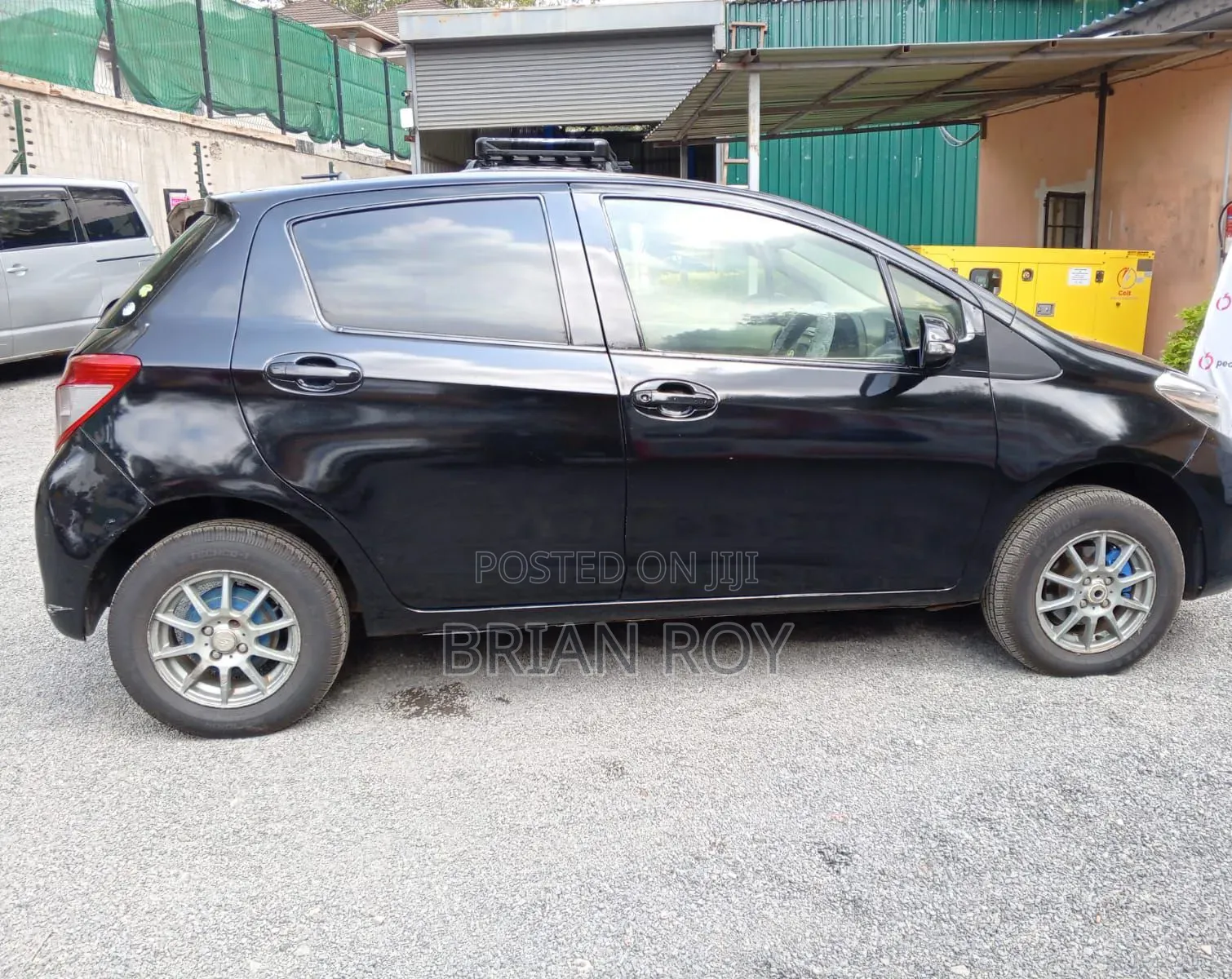 Toyota Vitz 2012 Black