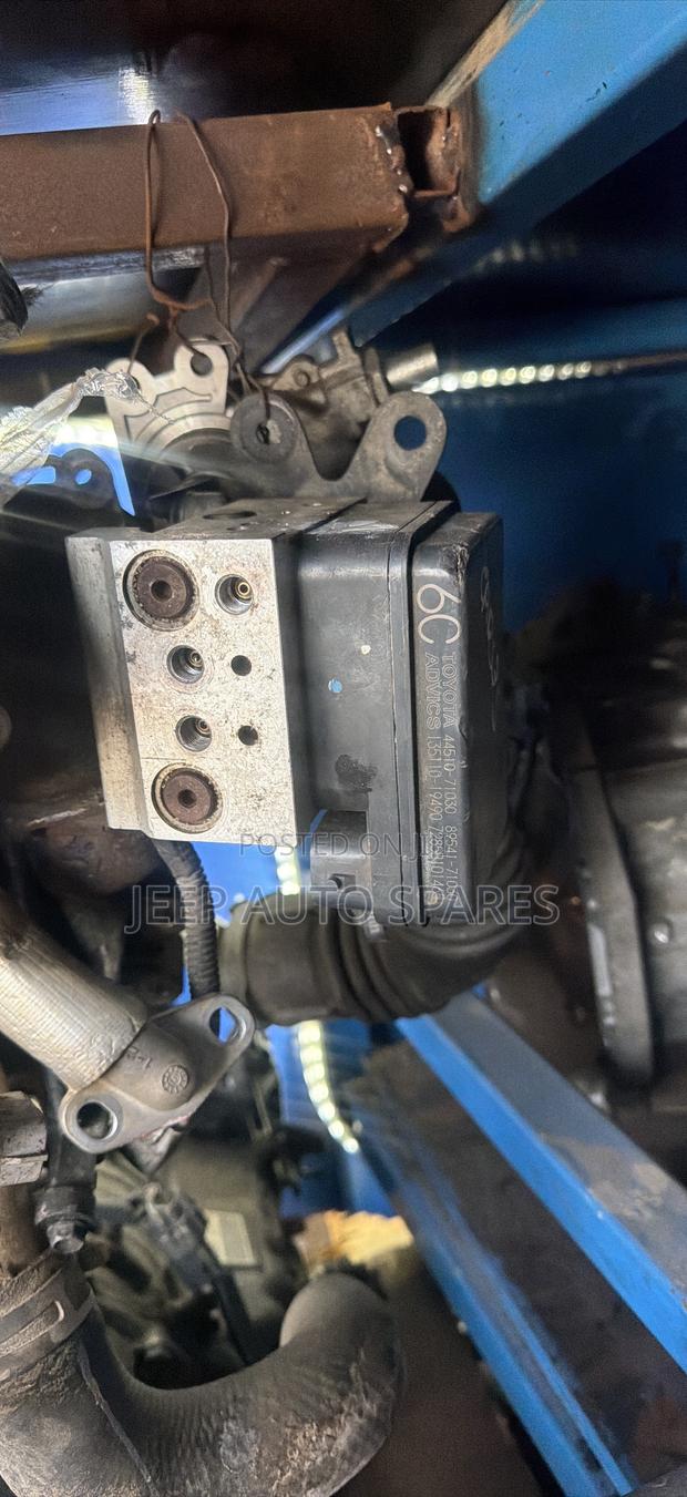 ABS PUMP 6C Hilux Vigo Up
