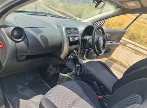 Nissan March 2015 Silver