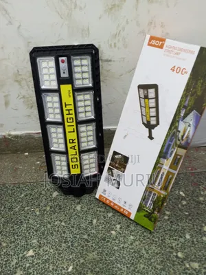 400W All-in-One Solar Street Light for Roads, Compounds &