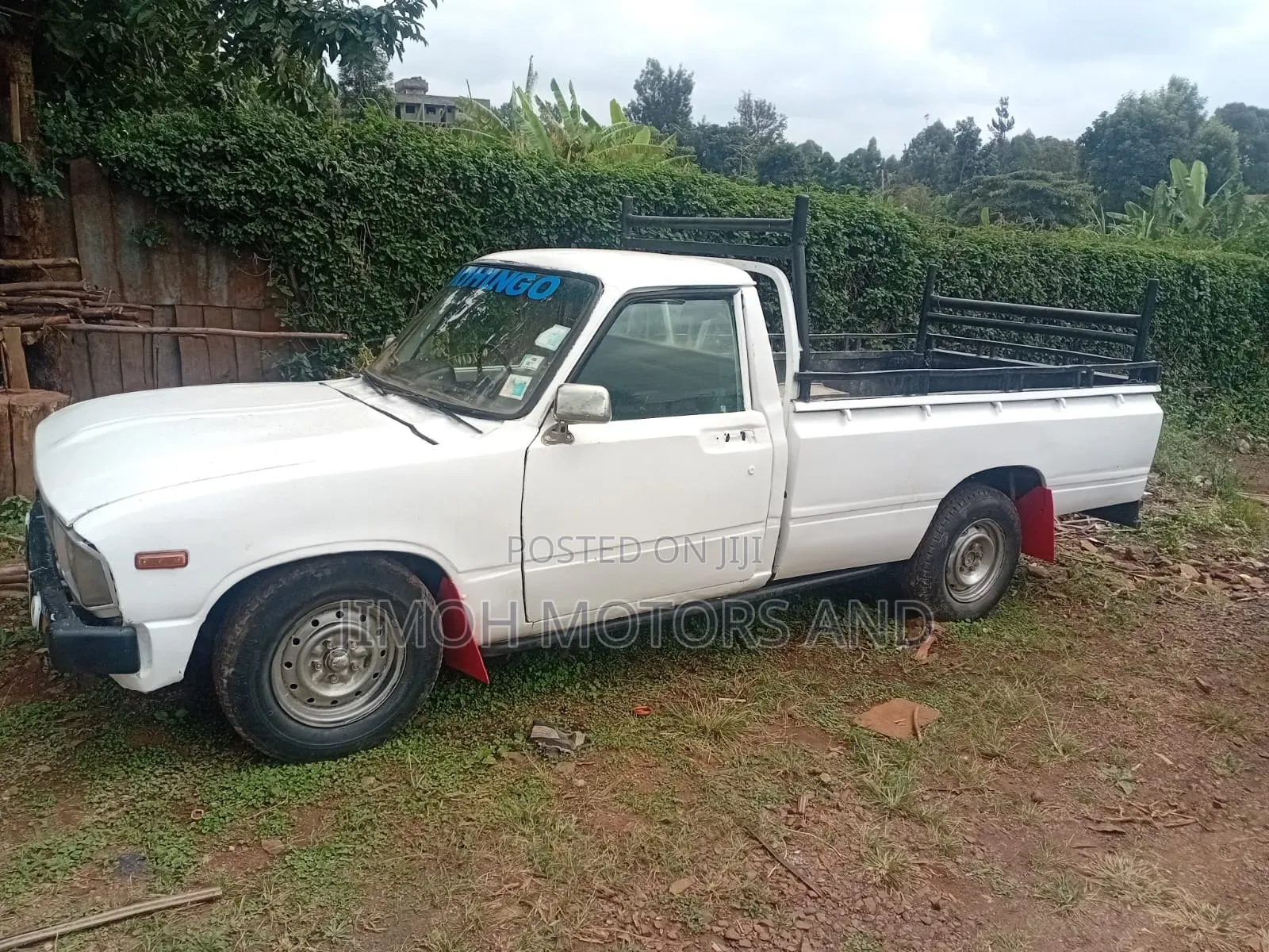 Toyota Hilux 1993 White