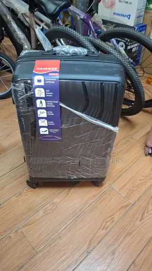 Rubber Suitcase Medium BLACK