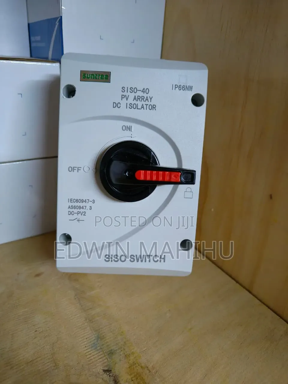 Suntree Solar Isolator Switch
