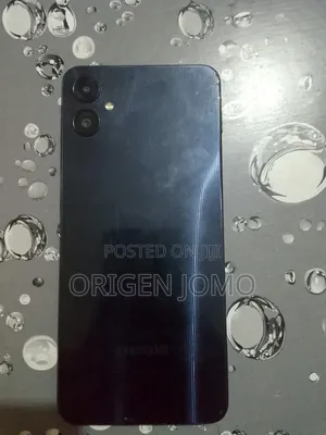 Samsung Galaxy A05 64 GB Black