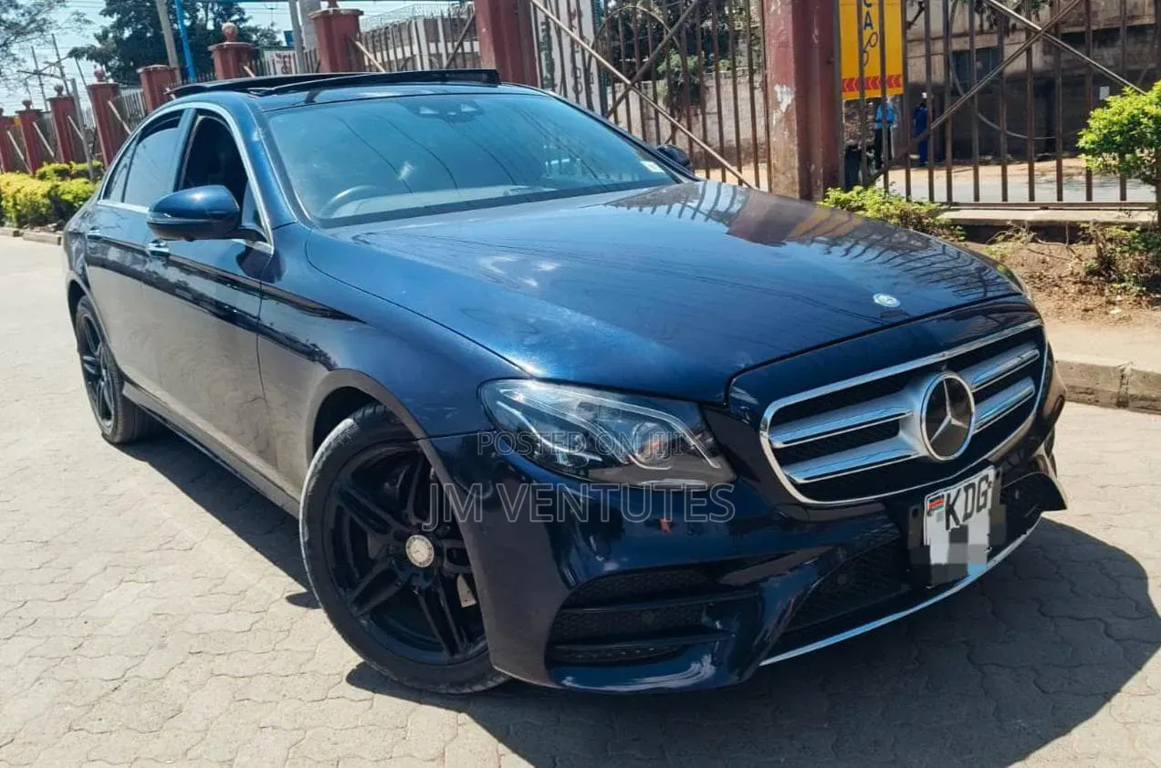Mercedes-Benz E250 2016 Black