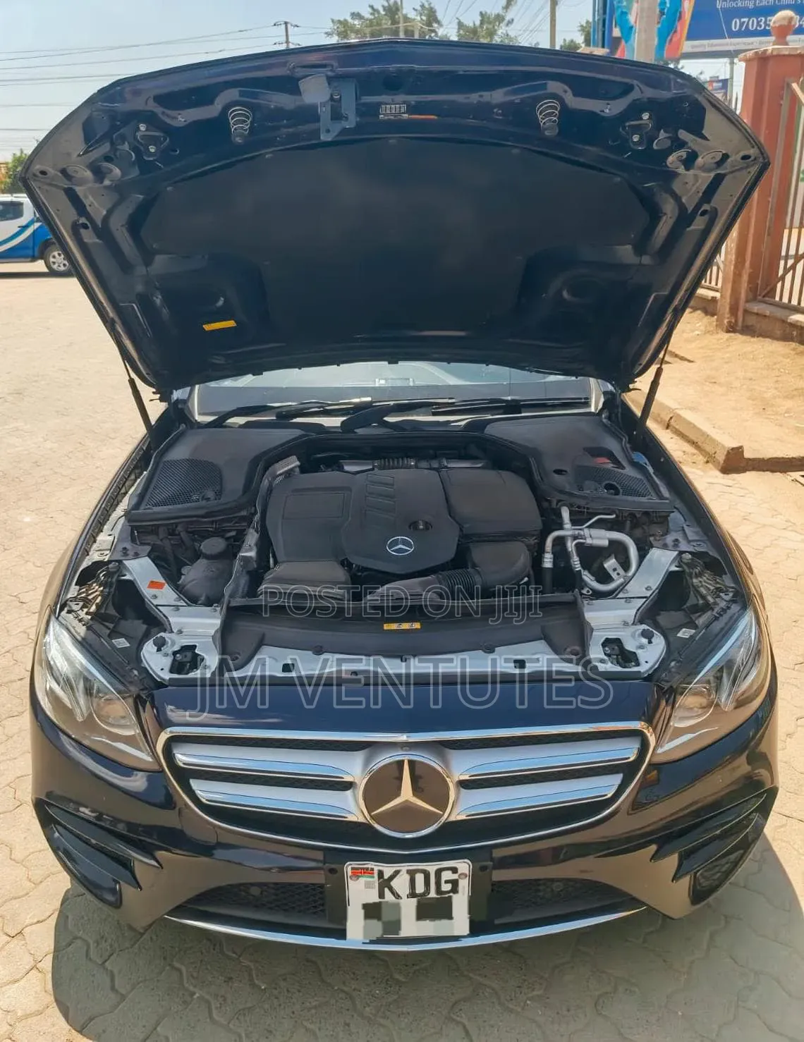 Mercedes-Benz E250 2016 Black