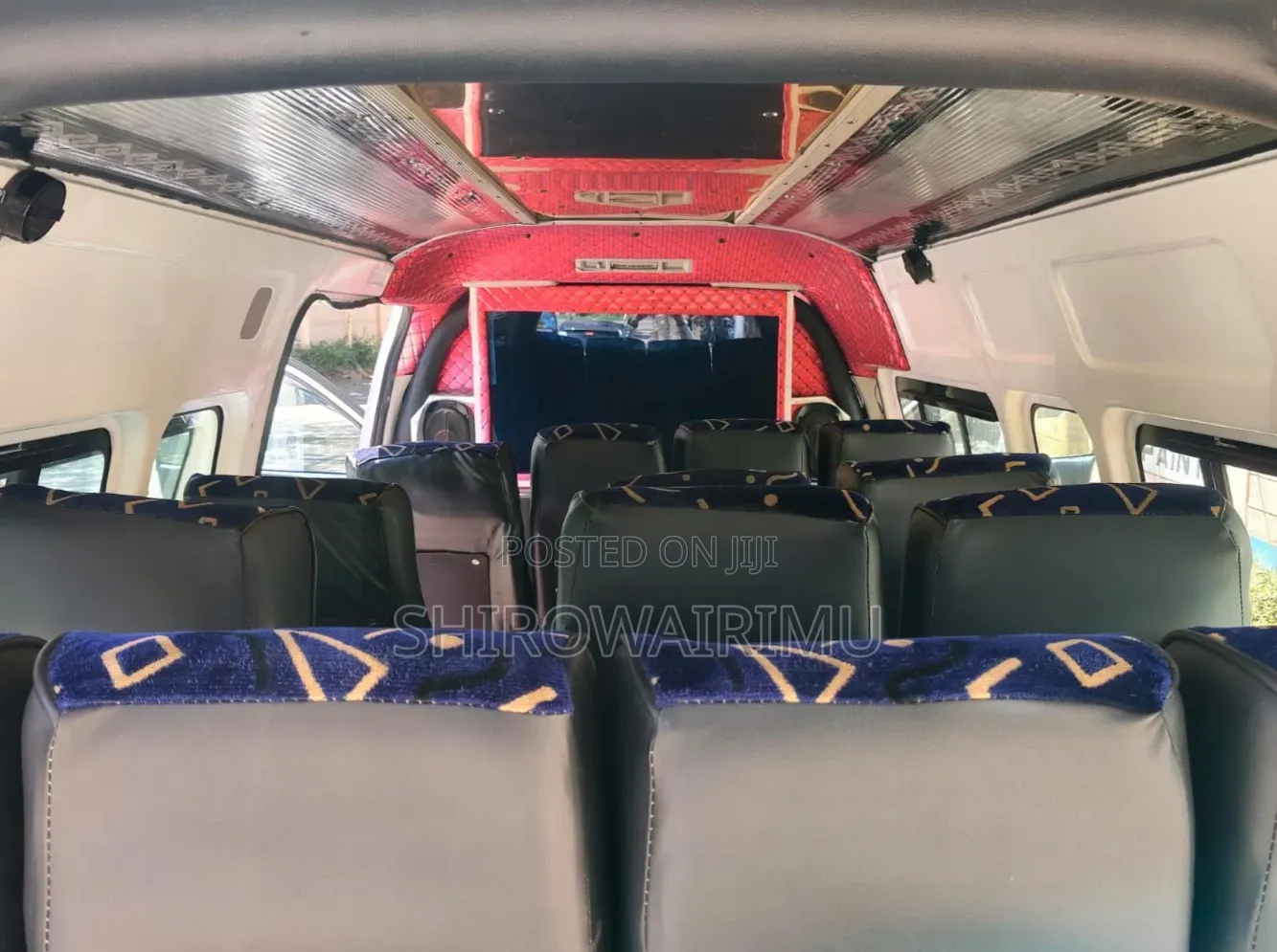 Toyota HiAce 2017