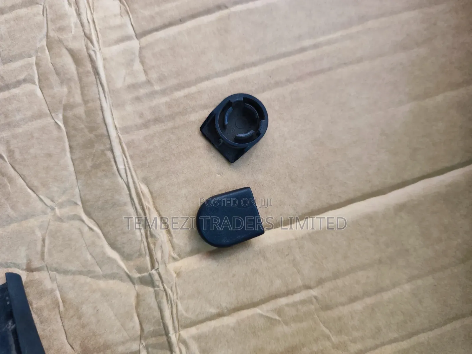 Front Windshield Wiper Arm Base Nut Cover Cap for Toyota (Pair)