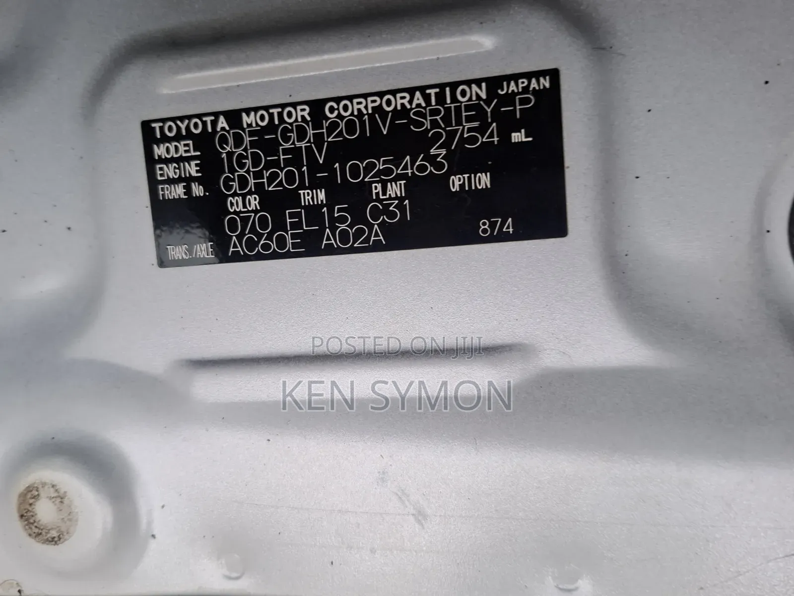 Toyota HiAce 2019 White