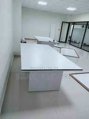 12seater Office Desk/Office Board Meeting Table