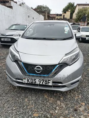 Nissan Note 2018 Black