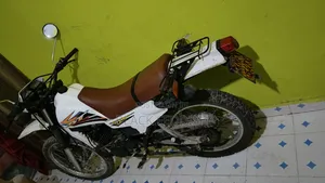Yamaha DT175 2021 White