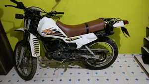 Yamaha DT175 2021 White