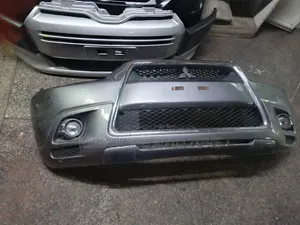 Mistubishi RVR 2012 Front Bumper Complete.