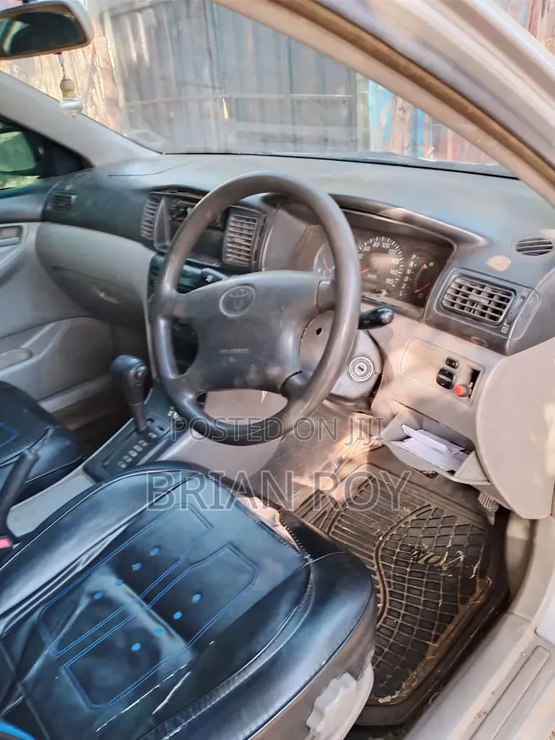 Toyota Corolla 2002 Silver