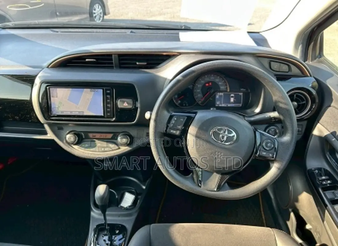 Toyota Vitz 2019 Red