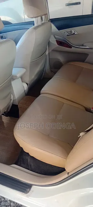 Toyota Premio 2016 White