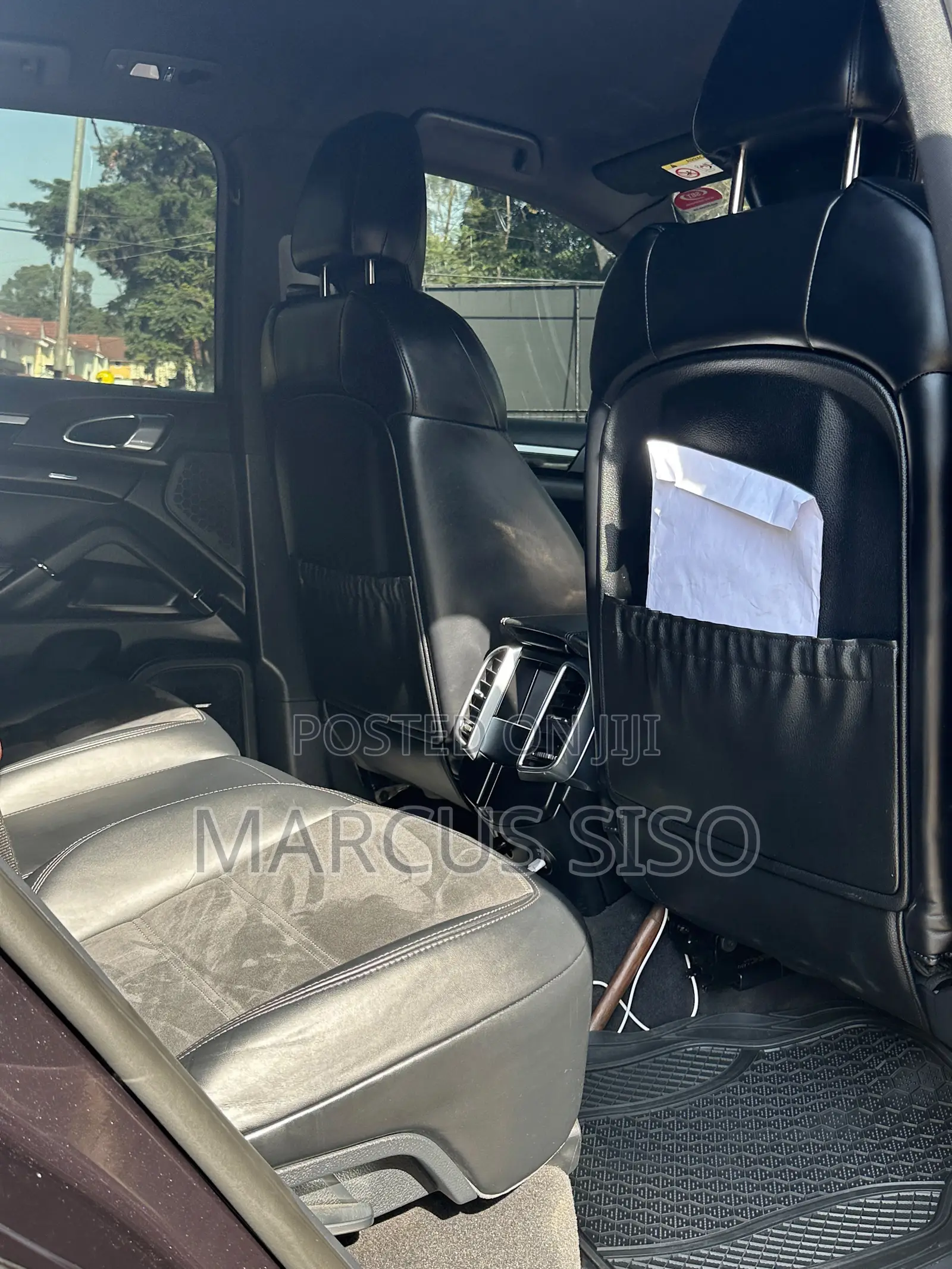 Porsche Cayenne Base AWD 2018 Black