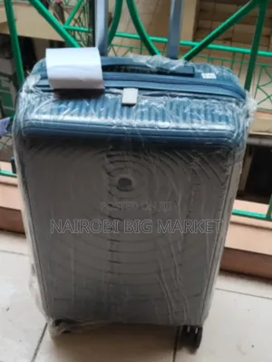 Size 3 Luxurious Suitcase