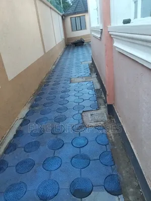 Cabro Fundi