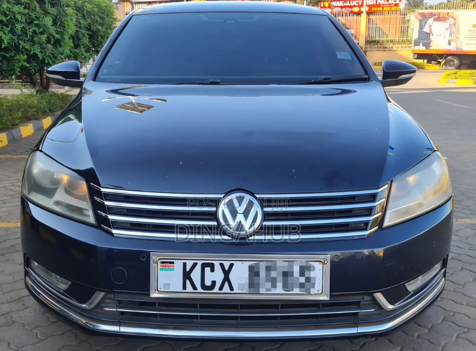 Volkswagen Passat 2013 Black