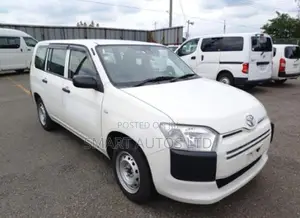 Toyota Probox 1.5 F 2WD 2019 Pearl