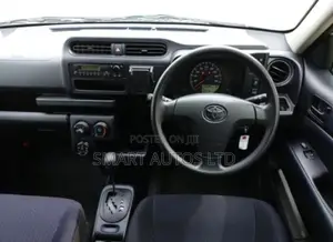 Toyota Probox 1.5 F 2WD 2019 Pearl