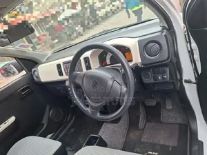 Suzuki Alto 2016 White