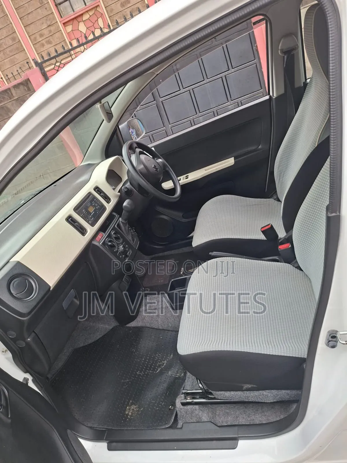 Suzuki Alto 2016 White