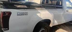 Isuzu D-MAX 2020 White