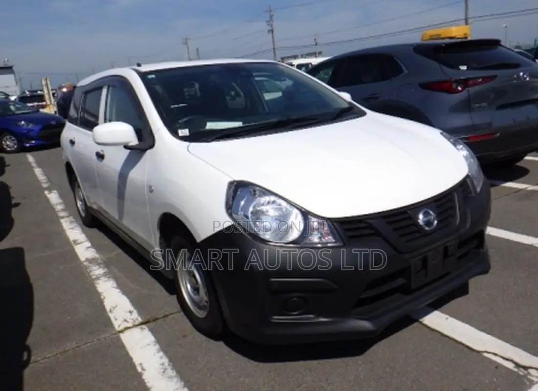 Nissan Advan 2019 Off white