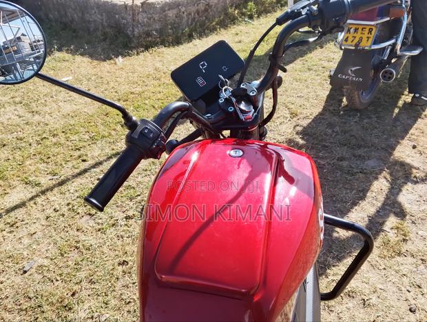 Motorcycle 2025 Red - thumbnail 4