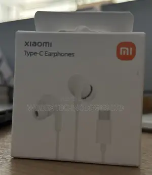 Xiaomi Type-C Earphones (Model: M2413E1)